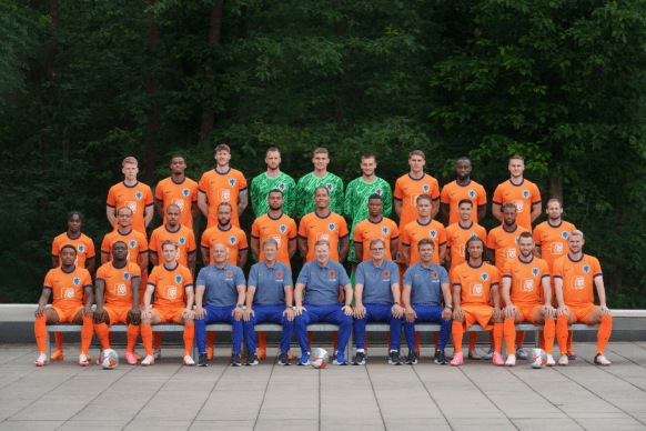 范迪克个人,信息简介,开云体育,开云体育,开云体育官网,开云体育app,开云体育app下载